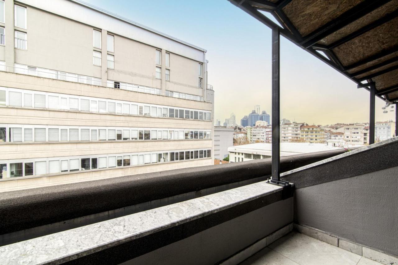 Sleek Residence Flat With Great Location In Sisli Istanbul Bagian luar foto